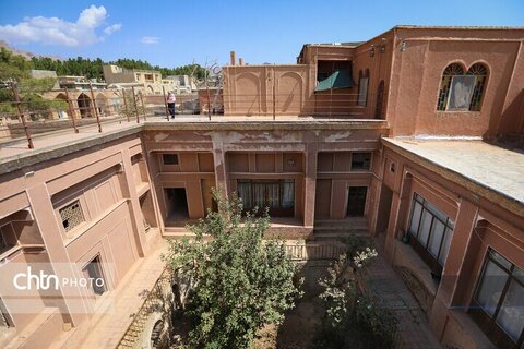 خانه های تاریخی نراق