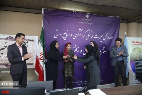 نشست خبری مدیرکل میراث فرهنگی،گردشگری وصنایع دستی چهارمحال وبختیاری با اصحاب رسانه