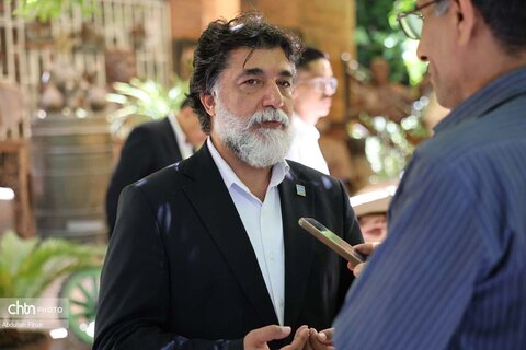 بازدید از موزه کرباسی