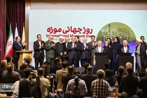 آیین روز جهانی موزه و آغاز هفته میراث‌فرهنگی با حضور سیدرضا صالحی‌امیری وزیر میراث‌فرهنگی، گردشگری و صنایع‌دستی