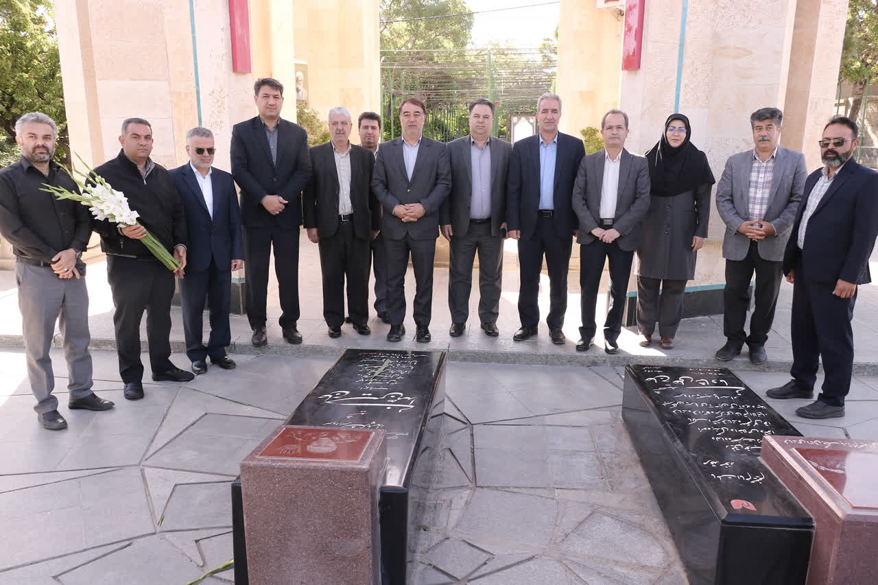تجدید میثاق خانواده میراث‌فرهنگی همدان با شهدای والامقام