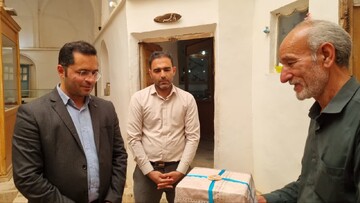 قدردانی از موزه‌دار بشرویه در روز جهانی موزه
