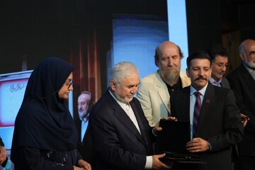 مجموعه‌داران، میراث‌داران حقیقی ایران/ گردهمایی مجموعه‌داران در موزه ملی برگزار شد