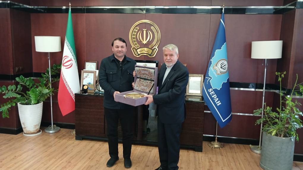 احیای روستا با توسعه بوم‌گردی و صنایع‌دستی ممکن است/ نظام بانکی به میدان حمایت از اقتصاد روستا بیاید