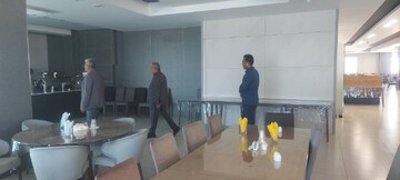 آغاز نظارت‌های دوره‌ای بر تأسیسات گردشگری فارس/ شأن گردشگران در نگین درخشان ایران باید حفظ شود