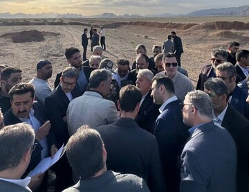 بازدید وزیر میراث‌فرهنگی از «دشت مهیار»/ تثبیت جایگاه ملی نماد شکست راهبردی عملیات دشمن در حافظه تاریخی ایران