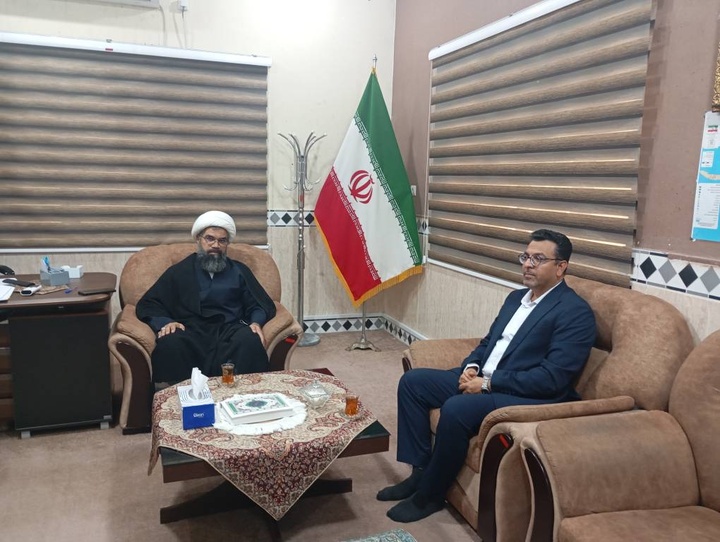 دیدار رئیس اداره میراث‌فرهنگی، گردشگری و صنایع‌دستی بندرلنگه با امام‌جمعه شهرستان