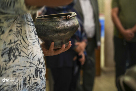 یادبود