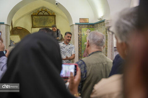 یادبود