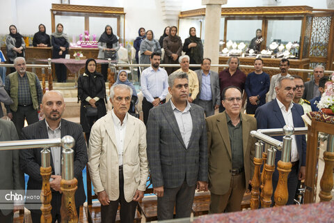 یادبود