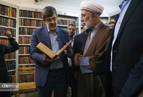 میراث در کانون توجه؛ بازدید میدانی استاندار یزد از مخازن امن و کارگاه‌های هنری