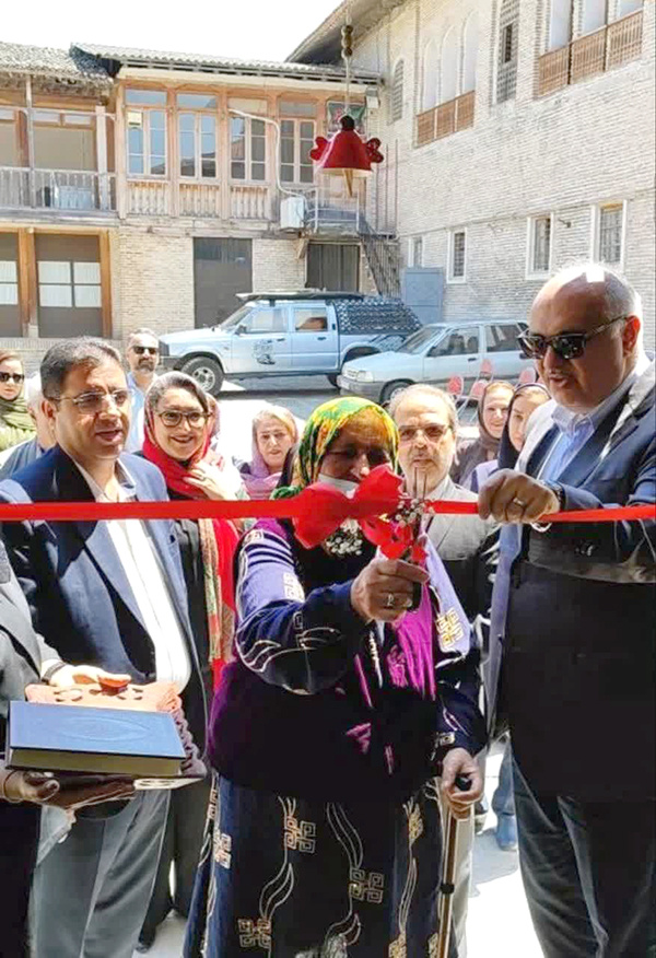 افتتاح فروشگاه صنایعدستی «ذهن خلاق» در گرگان