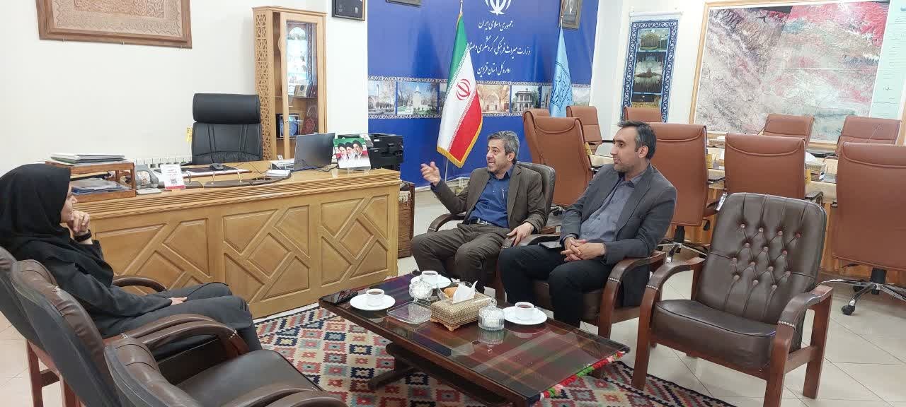 دیدار مدیر خبرگزاری ایرنا و سرپرست میراثفرهنگی قزوین/ تأکید بر توسعه تعاملات رسانهای برای معرفی ظرفیتهای گردشگری استان