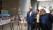 برپایی نمایشگاه عکس ایستاده در غبار در کرمانشاه/ بازدید استاندار کرمانشاه از نمایشگاه 