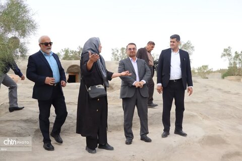 بازدید مدیرکل میراث فرهنگی،گردشگری و صنایع دستی استان البرز از غارعای دستکند اشتهارد