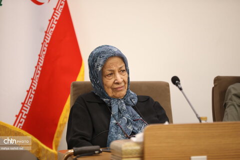 نشست هم اندیشی سیدرضا صالحی‌امیری وزیر میراث‌فرهنگی، گردشگری و صنایع‌دستی
