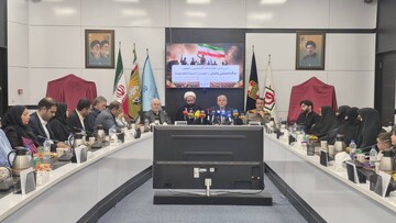 هیچ قدرتی فراتر از خون شهدا نیست/ بزرگ‌ترین مشاهیر ایران شهیدان هستند/ روایت اندیشه شهدا باید به یک جریان تربیتی تبدیل شود/ ضرورت تشکیل «بنیاد اندیشه‌شناسی شهدا»