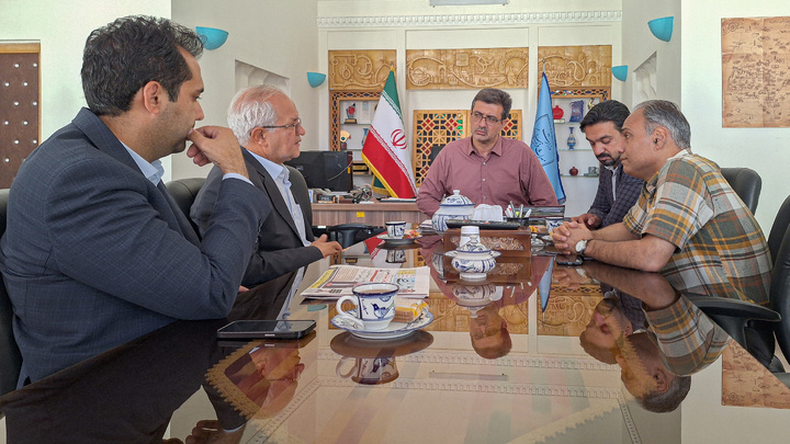 نشست برنامه‌ریزی جشنواره تابستانی باغ دولت‌آباد برگزار شد