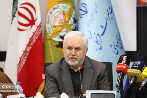 آیین رونمایی از الواح ثبت شده آثار مملوس و نامملوس جنگ تحمیلی رمضان و تجلیل از خانواده معظم شهدا با حضور وزیر میراث‌فرهنگی، گردشگری و صنایع‌دستی