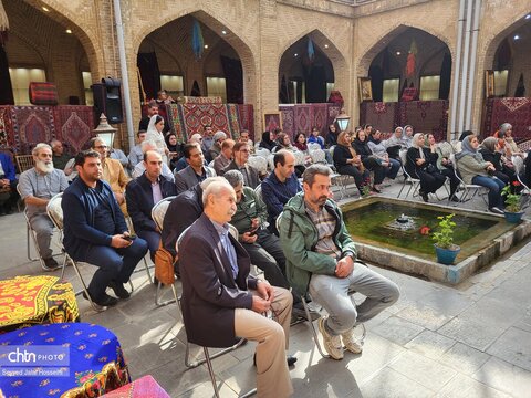 گزارش تصویری دومین نمایشگاه فرش دستباف «گه‌لاویژ سنه» همزمان با هفته میراث‌فرهنگی در سنندج