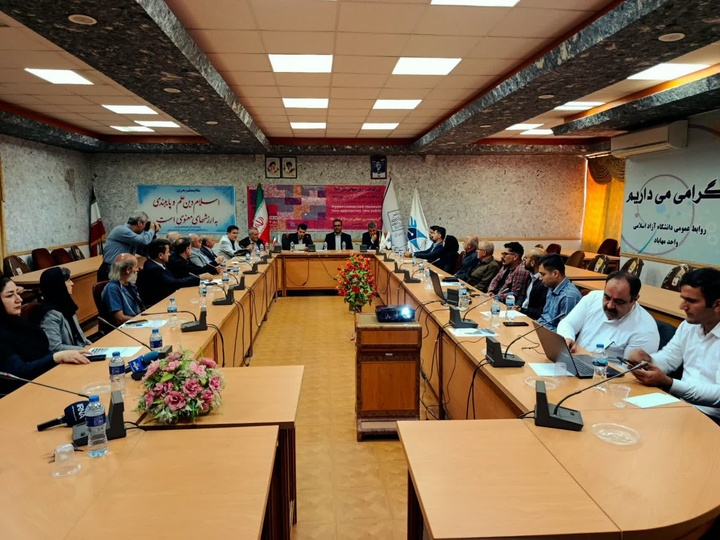 برگزاری نشست «حفاظت، احیا و توسعه پایدار میراث‌فرهنگی» در مهاباد