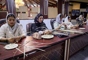 برگزاری کارگاه تخصصی حصیربافی در بندرعباس با هدف احیای هنرهای بومی