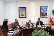 بازدید دبیر شورای عالی انقلاب فرهنگی از پژوهشگاه میراث‌فرهنگی و گردشگری