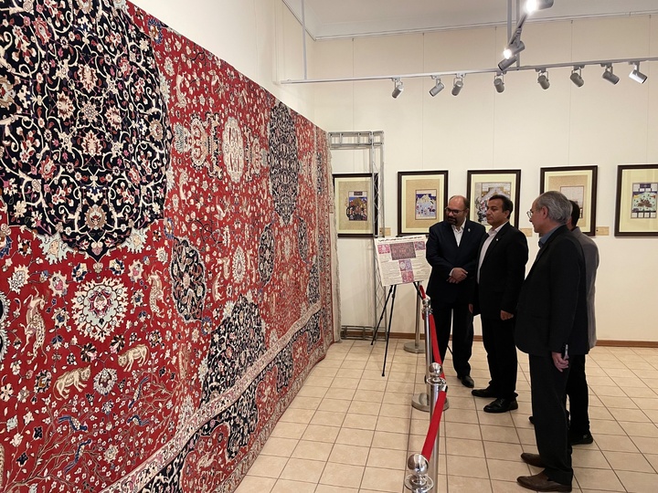 برگزاری آیین رونمایی از بازبافی شاهکارهای صفوی در هفته میراث‌فرهنگی/ نمایشگاه فرش‌های «باغ بهشت» و «چلسی» روایتگر شکوه هنر قالی‌بافی تبریز افتتاح شد