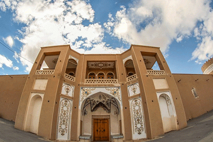 مبارکه پایلوت توریسم صنعتی اصفهان شد؛ رونمایی از تفاهم‌نامه‌ای راهبردی در هفته میراث‌فرهنگی