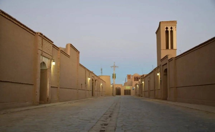 تدوین نظام‌نامه عکاسی تخصصی در بافت تاریخی روستای ریاب