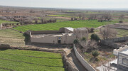 دروازه ورودی خراسان رضوی  روستای کاهک زادگاه دکتر علی شریعتی