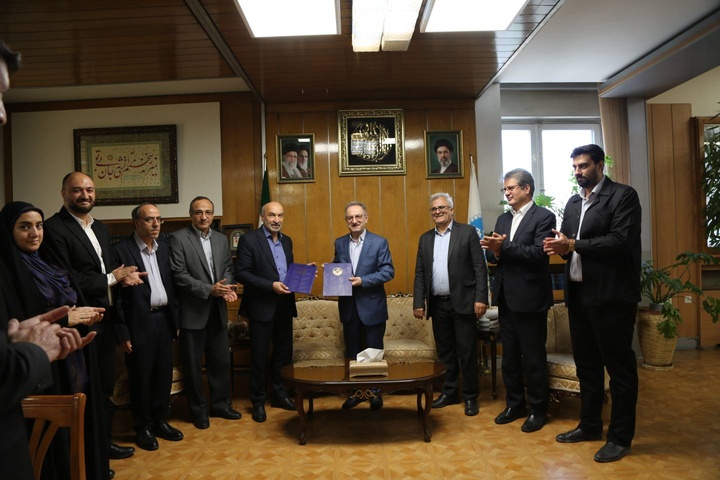 انعقاد تفاهم‌نامه راهبردی میان معاونت گردشگری و دانشگاه تهران برای ورود به عصر گردشگری هوشمند