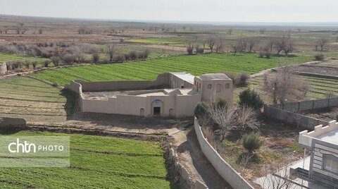 دروازه ورودی خراسان رضوی  روستای کاهک زادگاه دکتر علی شریعتی