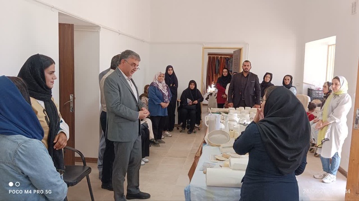 دوره آموزشی سفال و سرامیک شهرستان آرادان برگزار شد