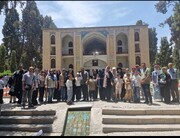 میزبانی از گردشگران در آیین سنتی گلاب‌گیری کاشان؛ گامی در جهت توسعه گردشگری فرهنگی