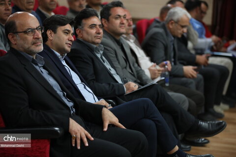 نشست علمی تخصصی پویش توسعه گردشگری روستایی با محوریت ثبت جهانی روستای موئیل