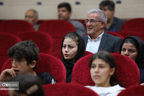 نشست علمی تخصصی پویش توسعه گردشگری روستایی با محوریت ثبت جهانی روستای موئیل