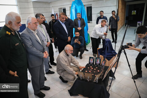 نمایشگاه « ایستاده در غبار»؛ روایتی از مقاومت تمدن ایران در برابر تجاوز آمریکایی_صهیونی