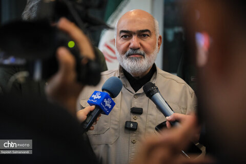 نمایشگاه « ایستاده در غبار»؛ روایتی از مقاومت تمدن ایران در برابر تجاوز آمریکایی_صهیونی