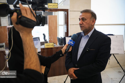 نمایشگاه « ایستاده در غبار»؛ روایتی از مقاومت تمدن ایران در برابر تجاوز آمریکایی_صهیونی