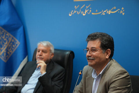 بازدید صالحی امیری از پژوهشگاه میراث‌فرهنگی و گردشگری