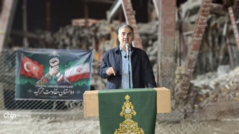 حضور بانوان کشور ترکیه با حضور در مجموعه مقدس حسینیه اعظم زنجان