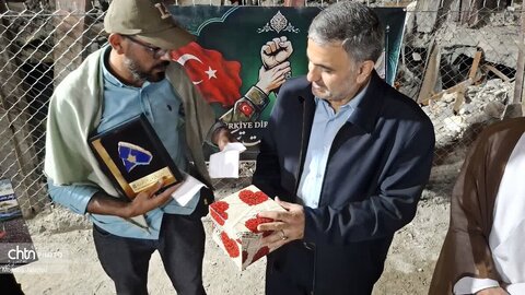 حضور بانوان کشور ترکیه با حضور در مجموعه مقدس حسینیه اعظم زنجان