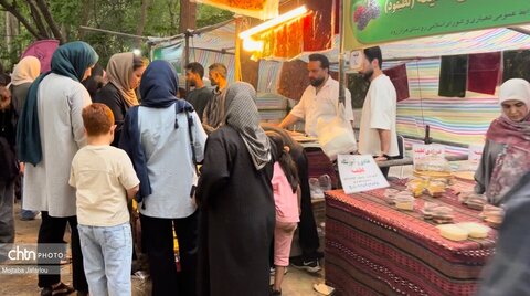 سومین جشنواره شاتوت هزاررود در شهرستان طارم