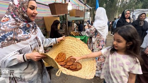 سومین جشنواره شاتوت هزاررود در شهرستان طارم