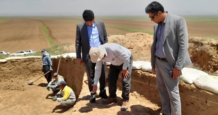 پایان فصل دوم کاوش‌های باستان‌شناسی در قزل‌تپه روستای حسین‌آباد فراهان؛ گامی مهم در شناسایی لایه‌های تاریخی استان مرکزی