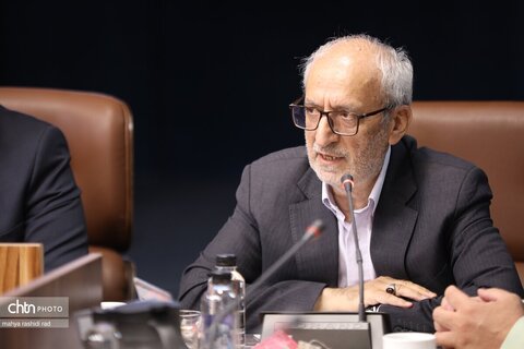 نشست مشترک وزارت میراث‌فرهنگی، گردشگری و صنایع‌دستی با شهرداران کلان‌شهرهای کشور