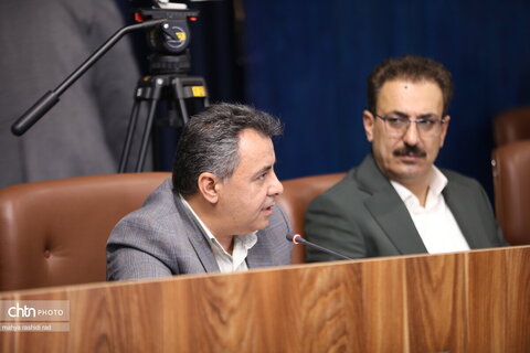 نشست مشترک وزارت میراث‌فرهنگی، گردشگری و صنایع‌دستی با شهرداران کلان‌شهرهای کشور