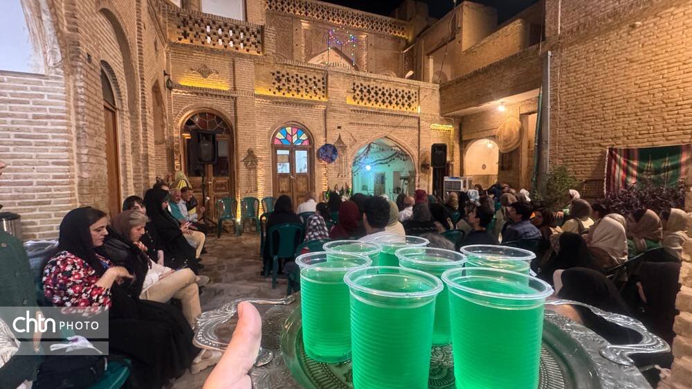 برگزاری آیین سنتی «بیرق‌زنون» در دزفول