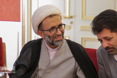 نشست وزیر میراث‌فرهنگی با اعضای کمیسیون صنایع و معادن مجلس شورای اسلامی